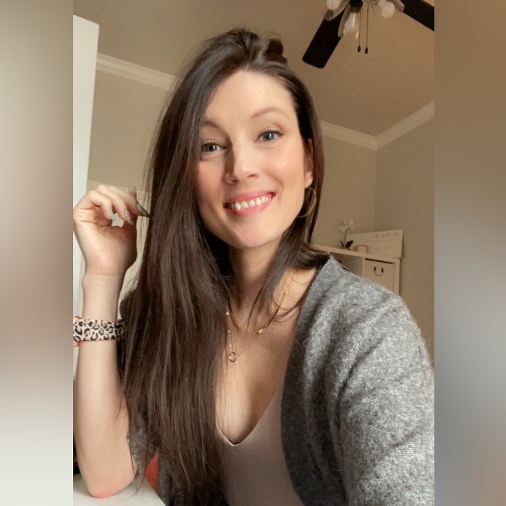 Meet your Posher, Christina